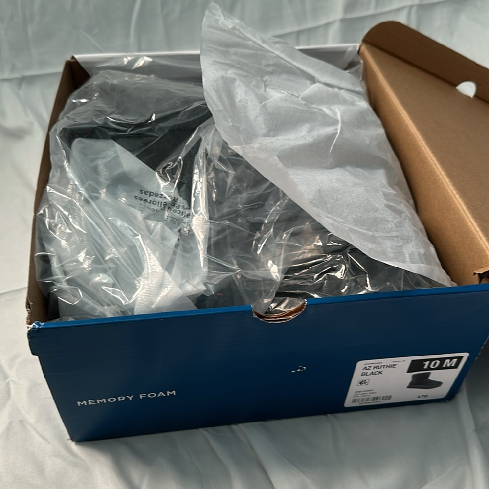 Az Ruthie Balck - Picture 3 of 4